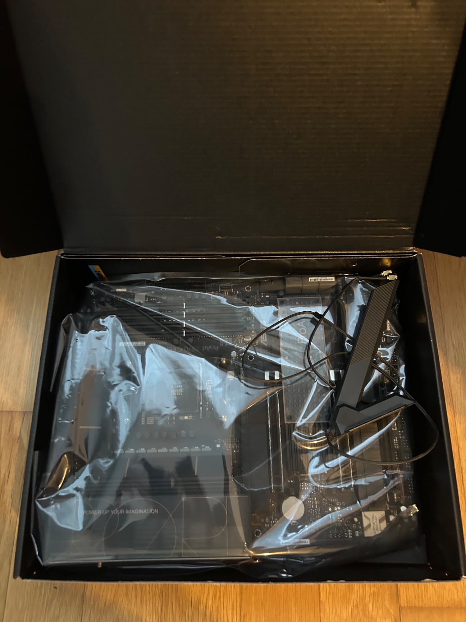 Produktbild ASUS ProArt X570-Creator Wifi (AM4, AMD X570, ATX)