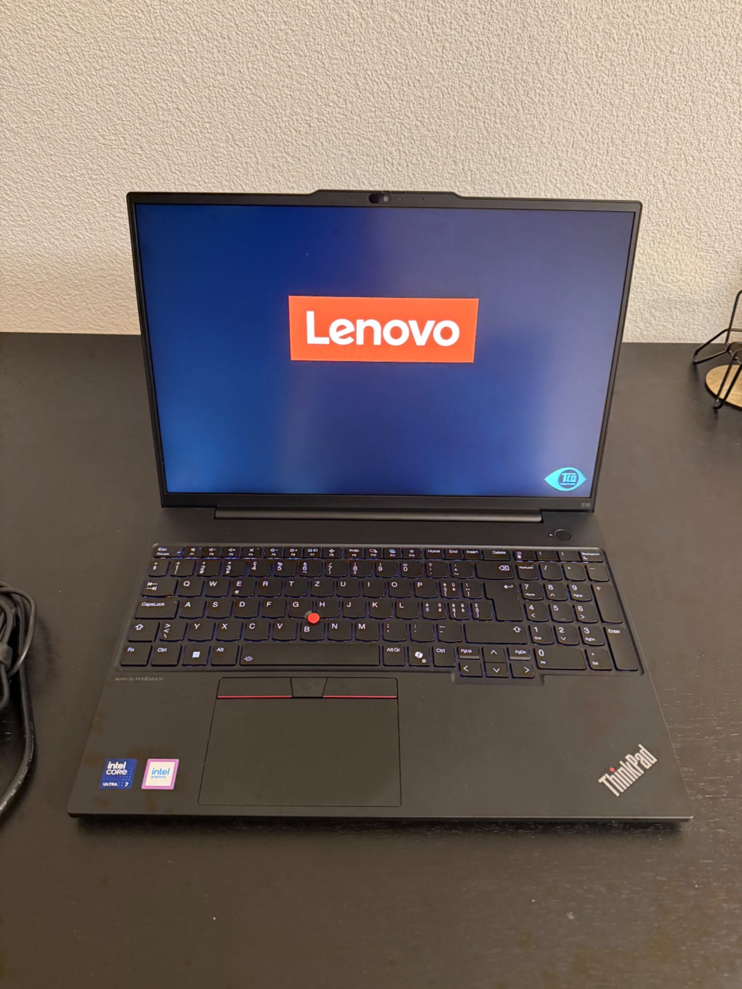 Immagine prodotto Lenovo ThinkPad E16 2a generazione (16", Intel Core Ultra 7 155H, 16 GB, 1000 GB, CH)