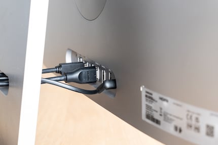 Für das 3D-Feature musst du auch den USB-Anschluss zwingend mit dem PC verbinden.