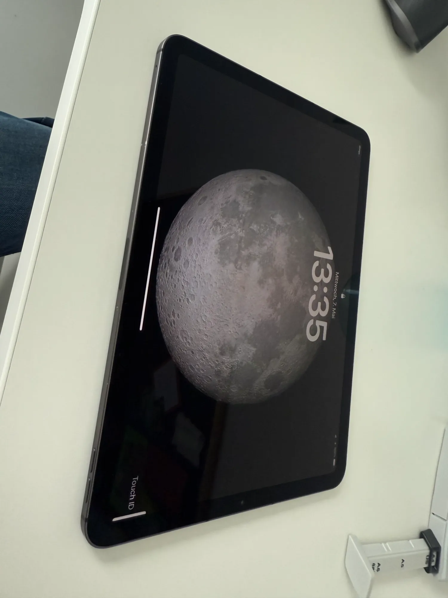 Immagine prodotto Apple iPad Air 2020 (4. Gen) (4G, 10.90", 64 GB, Space grey)