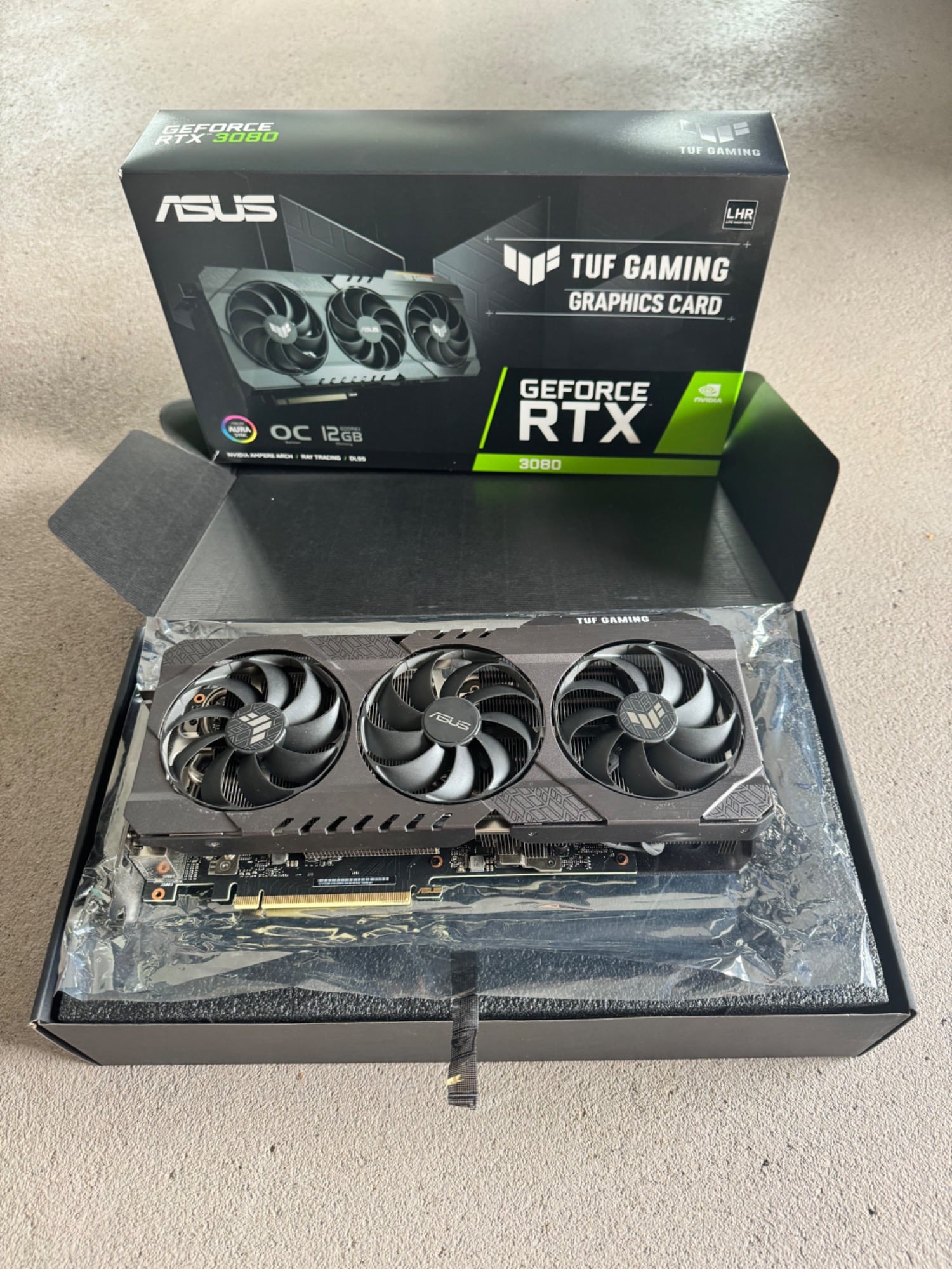 Produktbild ASUS GeForce RTX 3080 TUF O12G (12 GB)