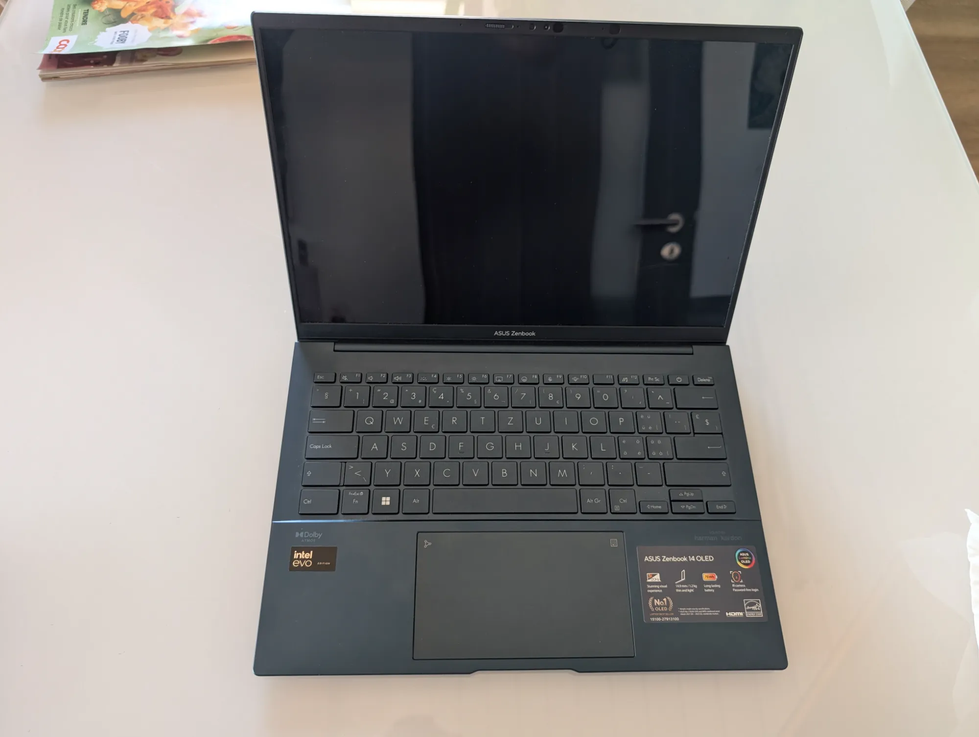 Actual product image ASUS Zenbook 14 OLED (14", Intel Core Ultra 9 185H, 32 GB, 1000 GB, CH)