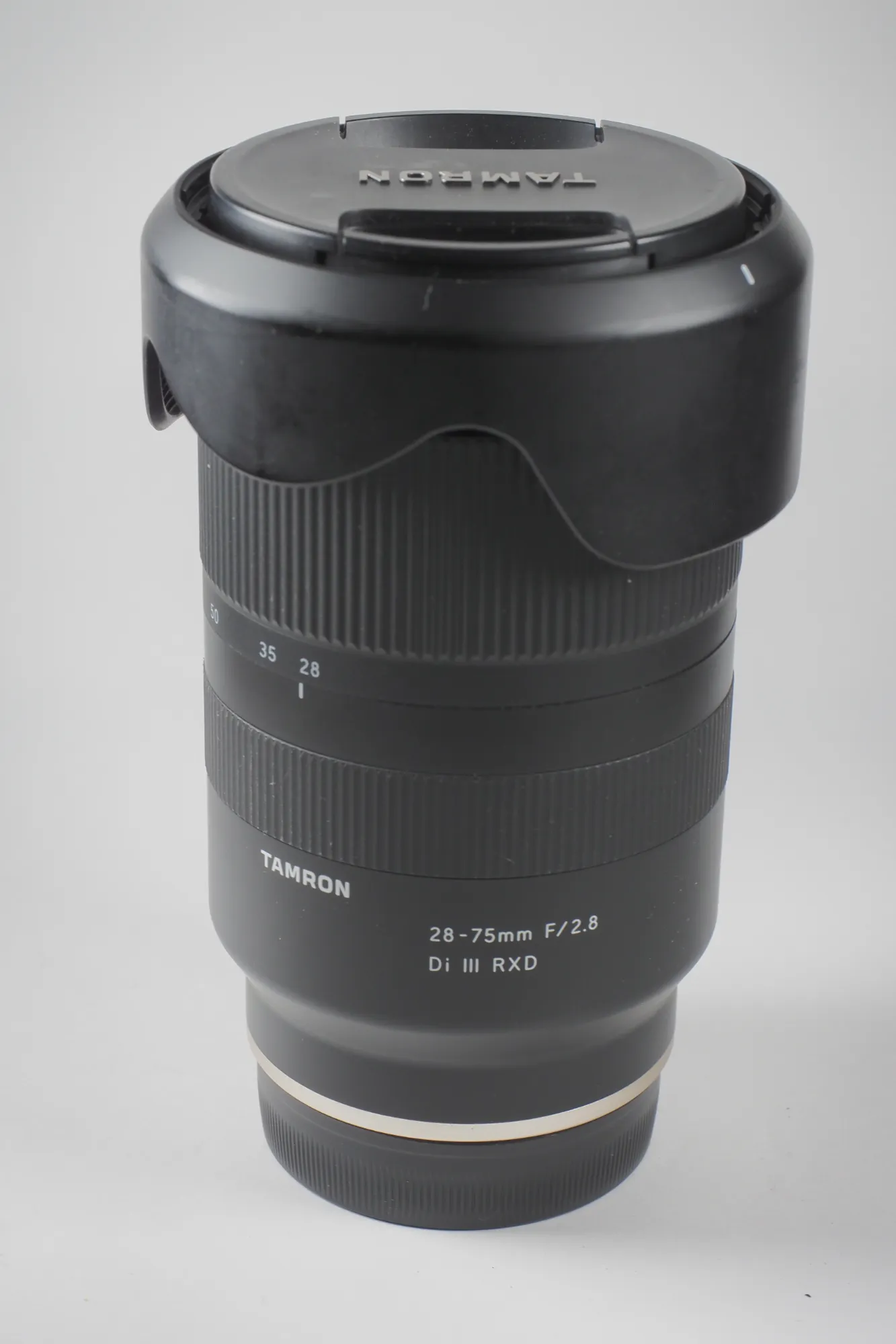 Immagine prodotto Tamron AF 28-75mm F/2,8 Di III RXD, Sony E - Import (Sony E, APS-C / DX, Full-frame)