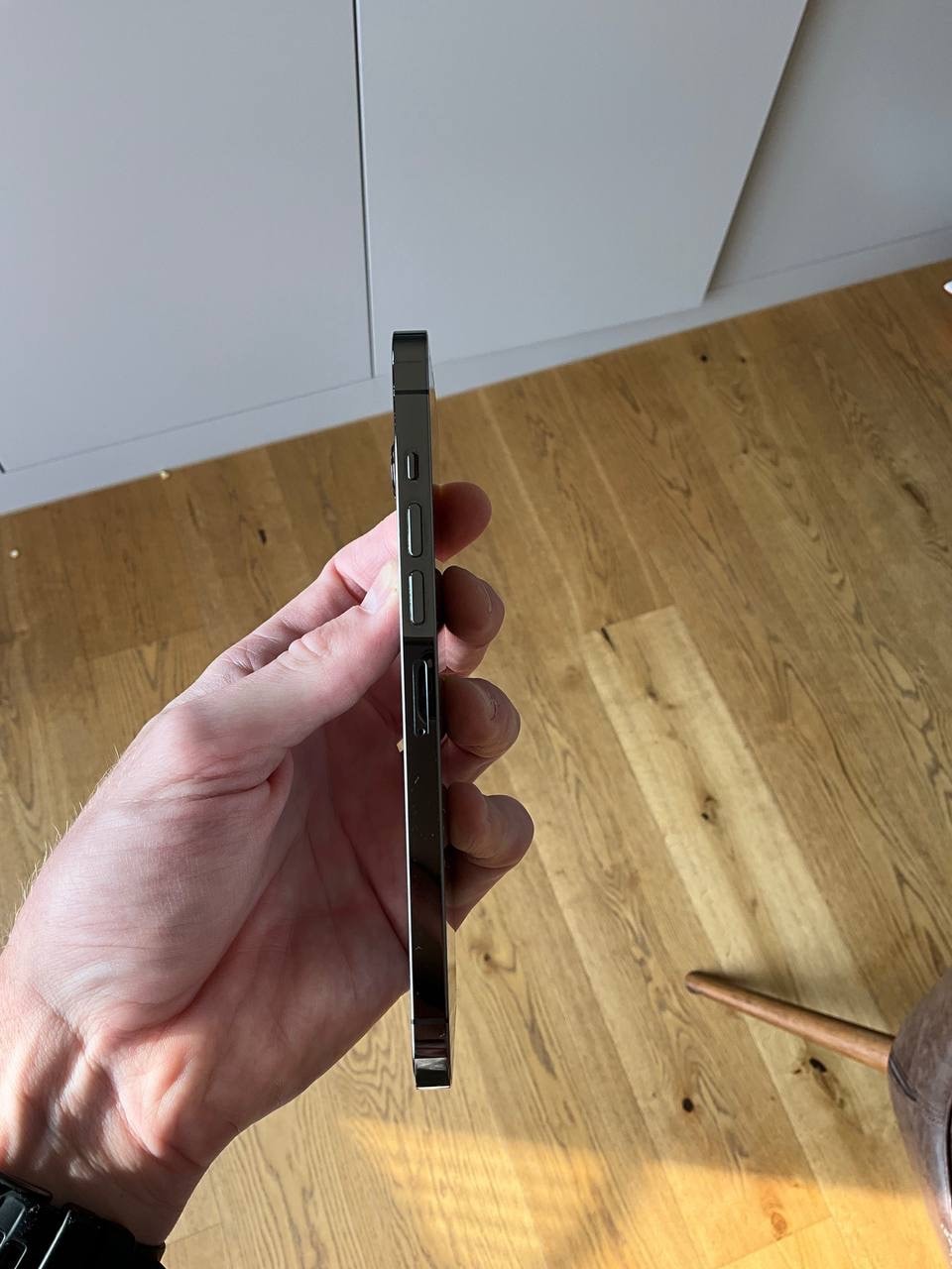 Produktbild Apple iPhone 13 Pro Max (1000 GB, Graphite, 6.70", SIM + eSIM, 12 Mpx, 5G)