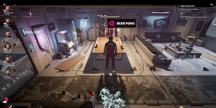 Beim Bier-Pong stärke ich meine Bande mit den Alters.