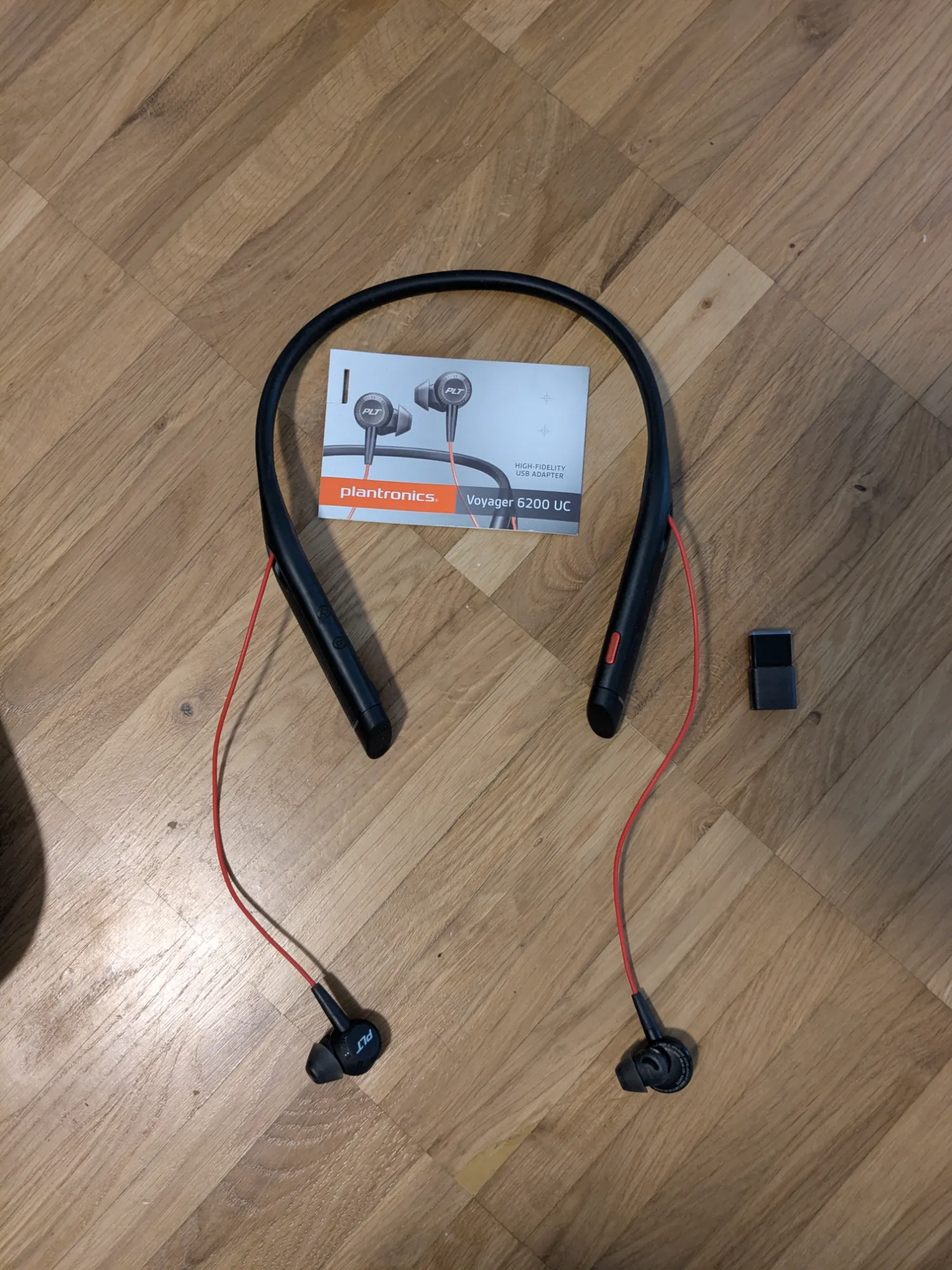 Produktbild Poly Voyager 6200 UC (Kabellos, USB Typ-B)