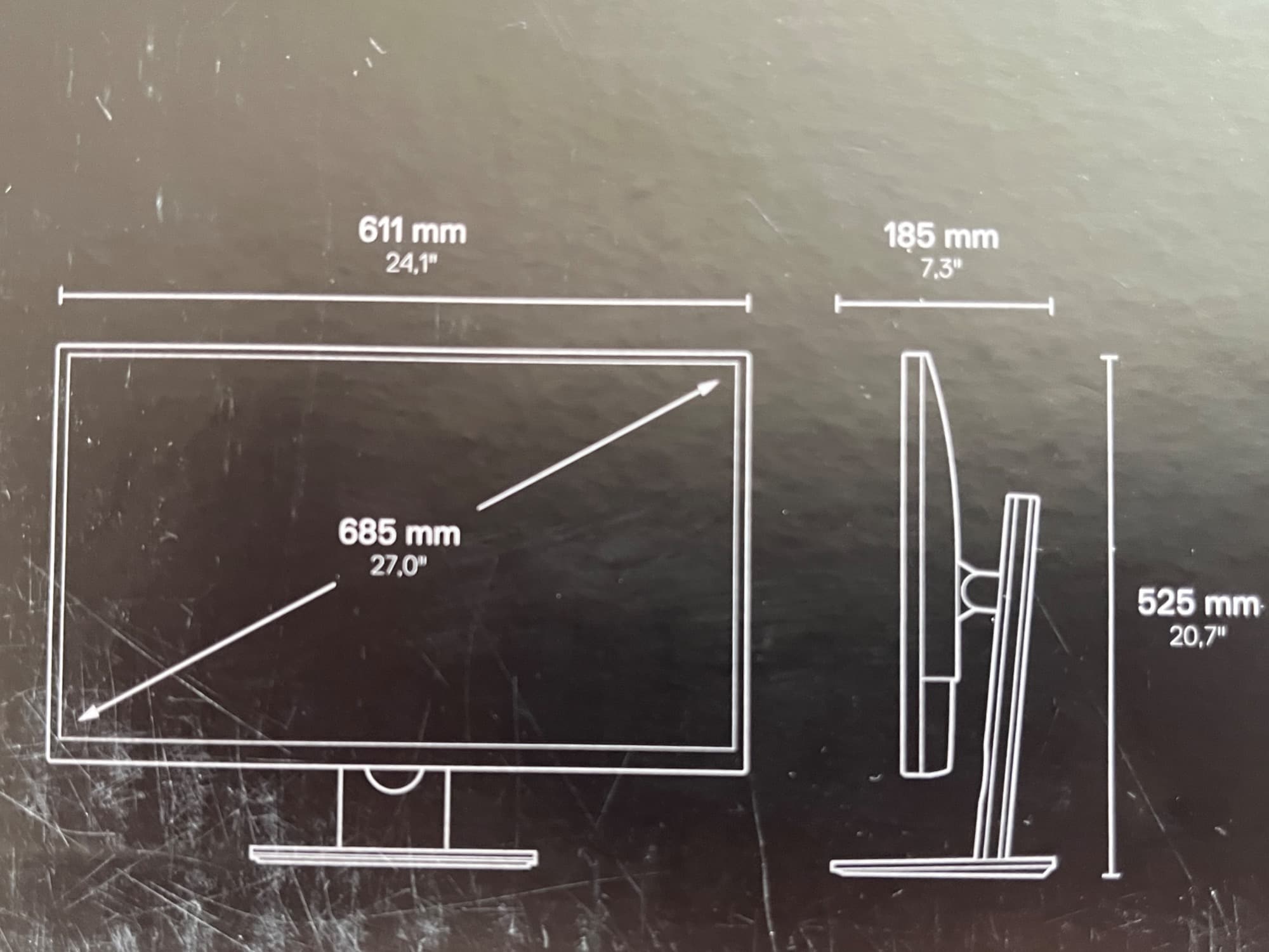 Actual product image Dell UltraSharp U2720Q (3840 x 2160 Pixels, 27")