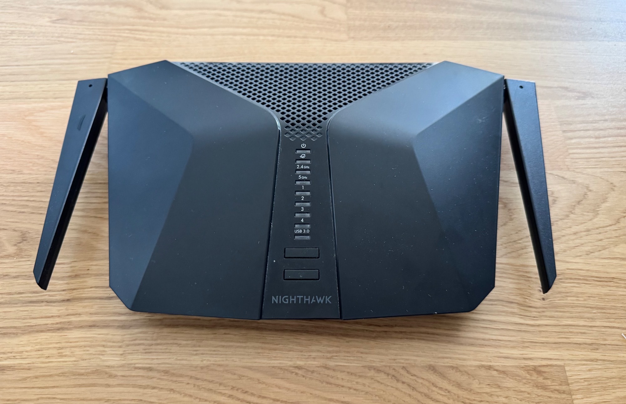 Produktbild Netgear RAX40 Nighthawk