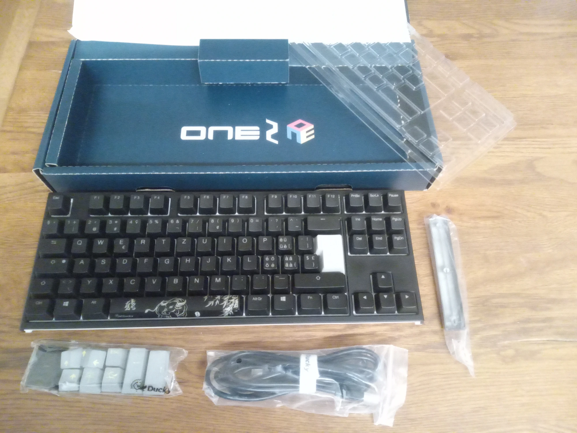 Actual product image Ducky One 2 (CH, Cable)