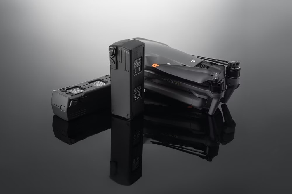 Immagine prodotto DJI Mavic 3 Classic con telecomando RC (46 min, 895 g, 20 Mpx)