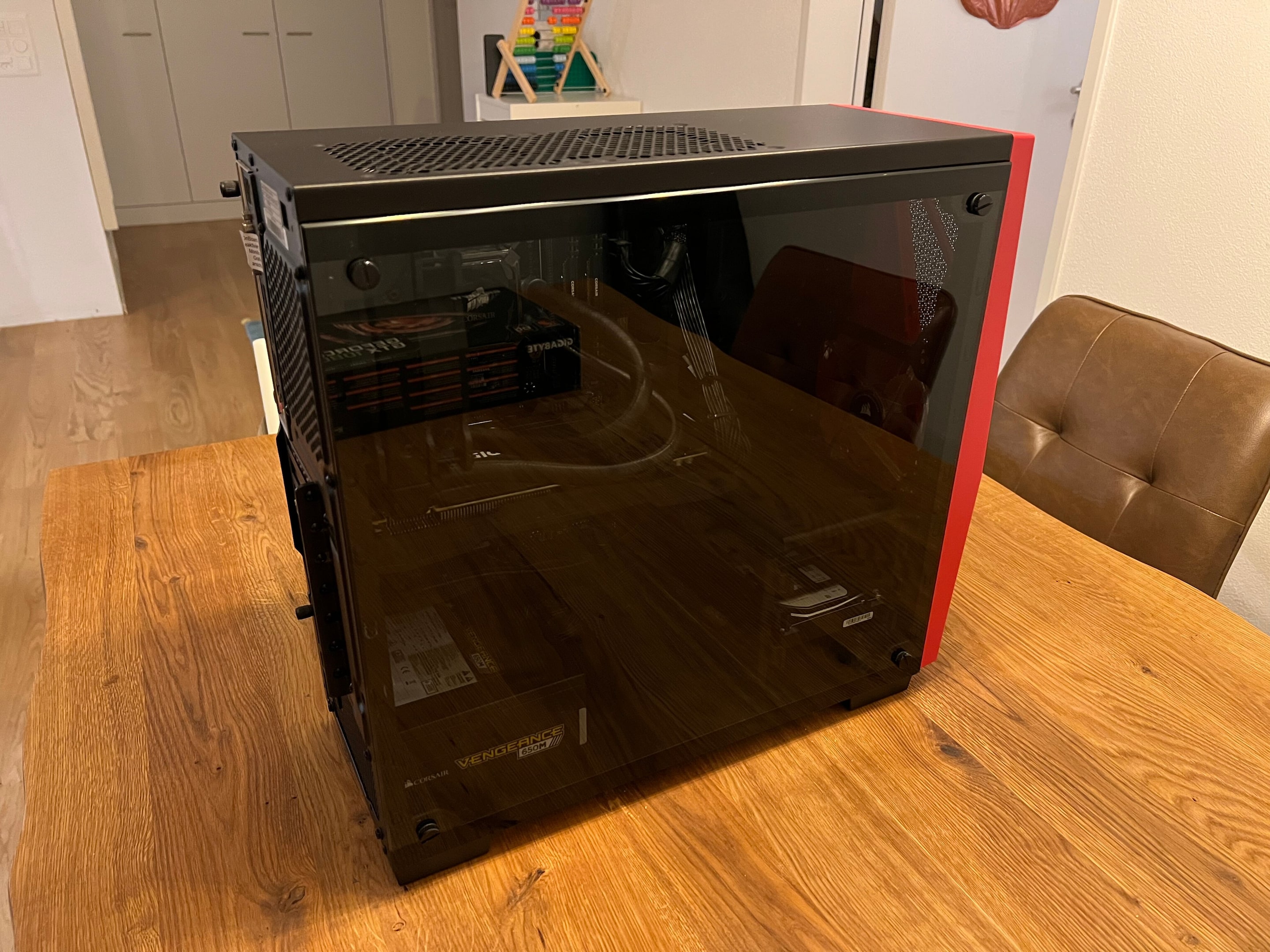 Produktbild Mifcom Savage Gtx 1080 Aorus (Intel Core i7-7700K, 16 GB, 500 GB)