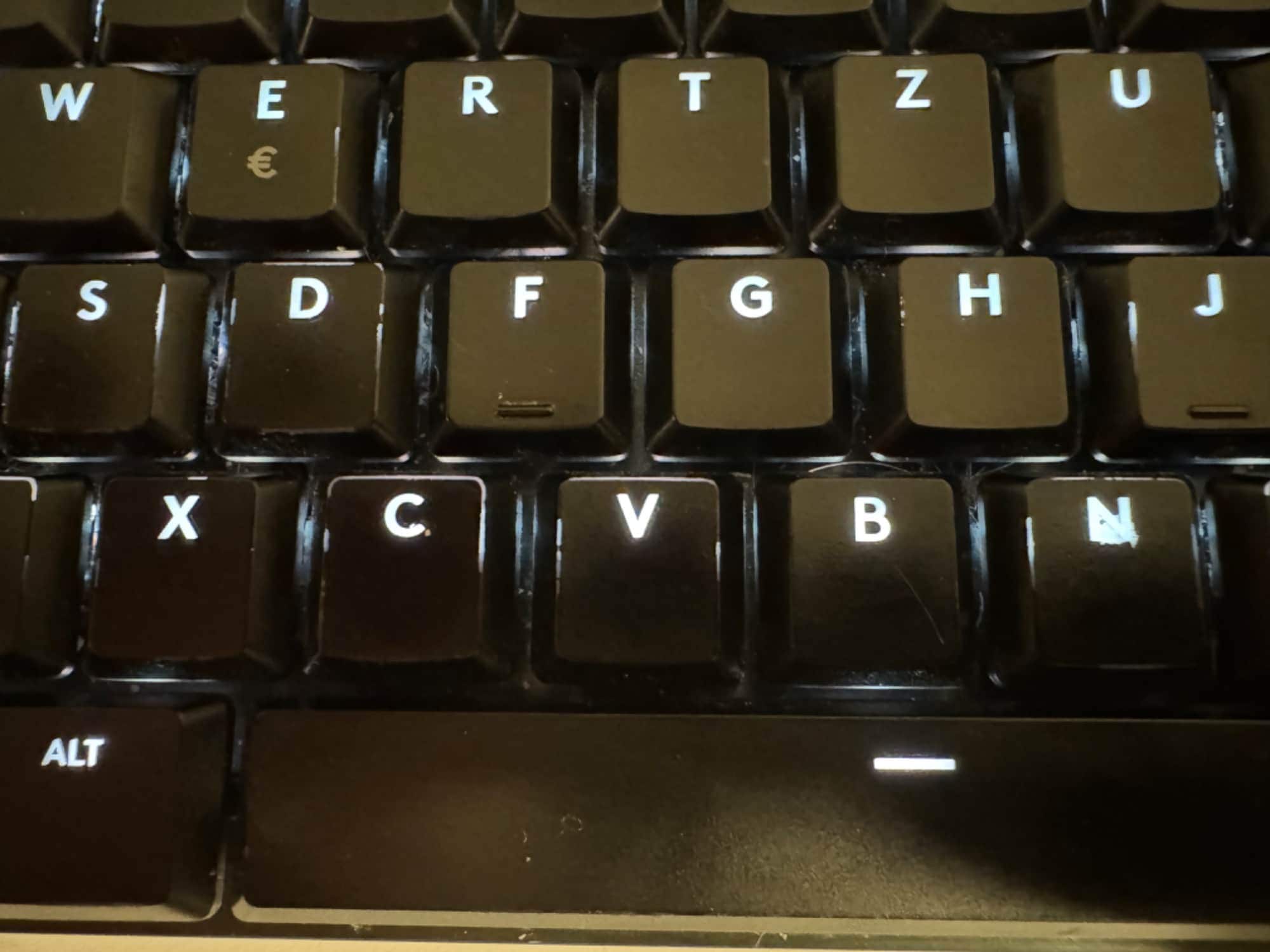 Image du produit Logitech G G915 TKL (CH, Sans fil)