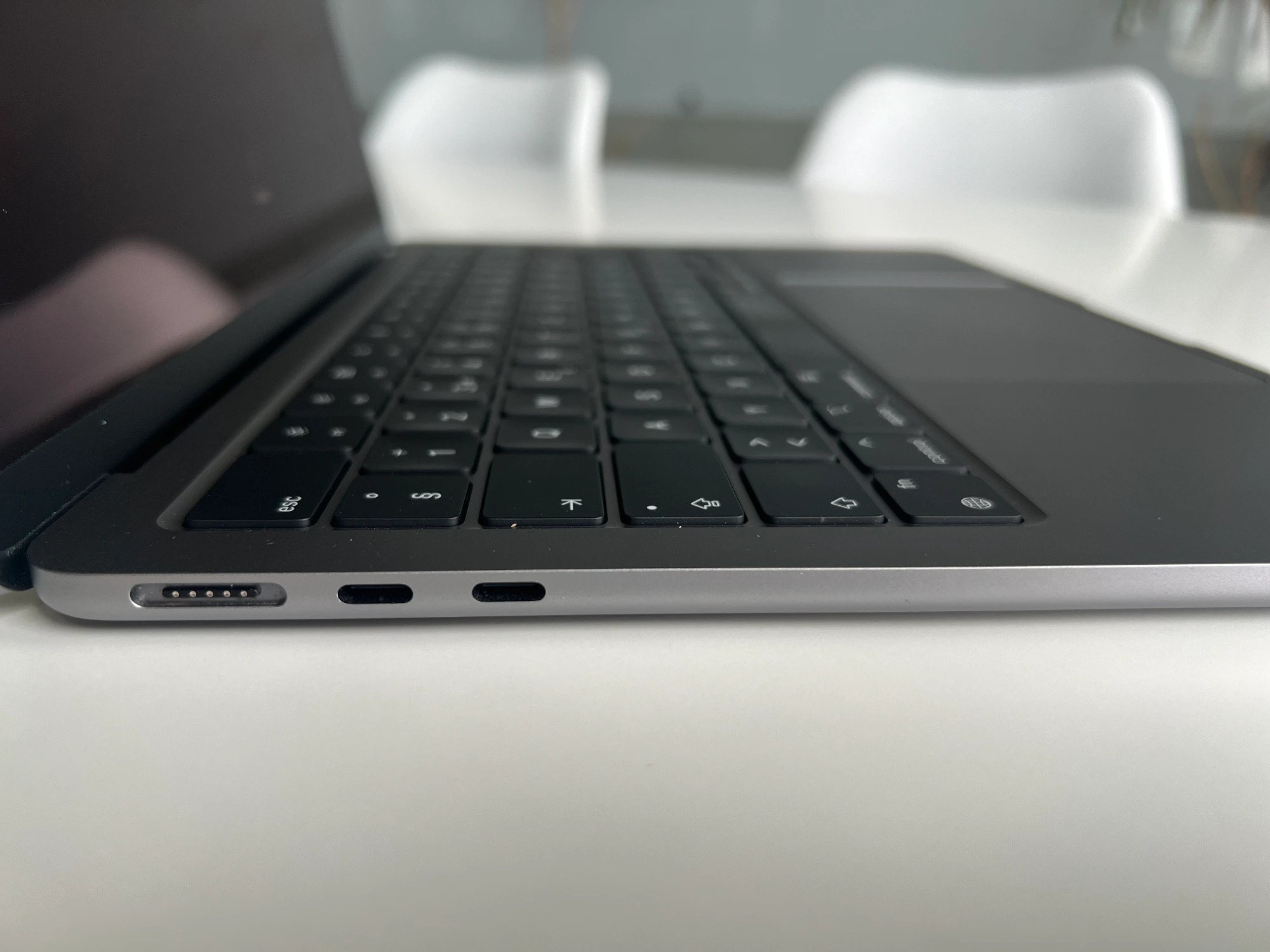 Produktbild Apple MacBook Air – 2022 (13.60", M2, 16 GB, 1000 GB, CH)