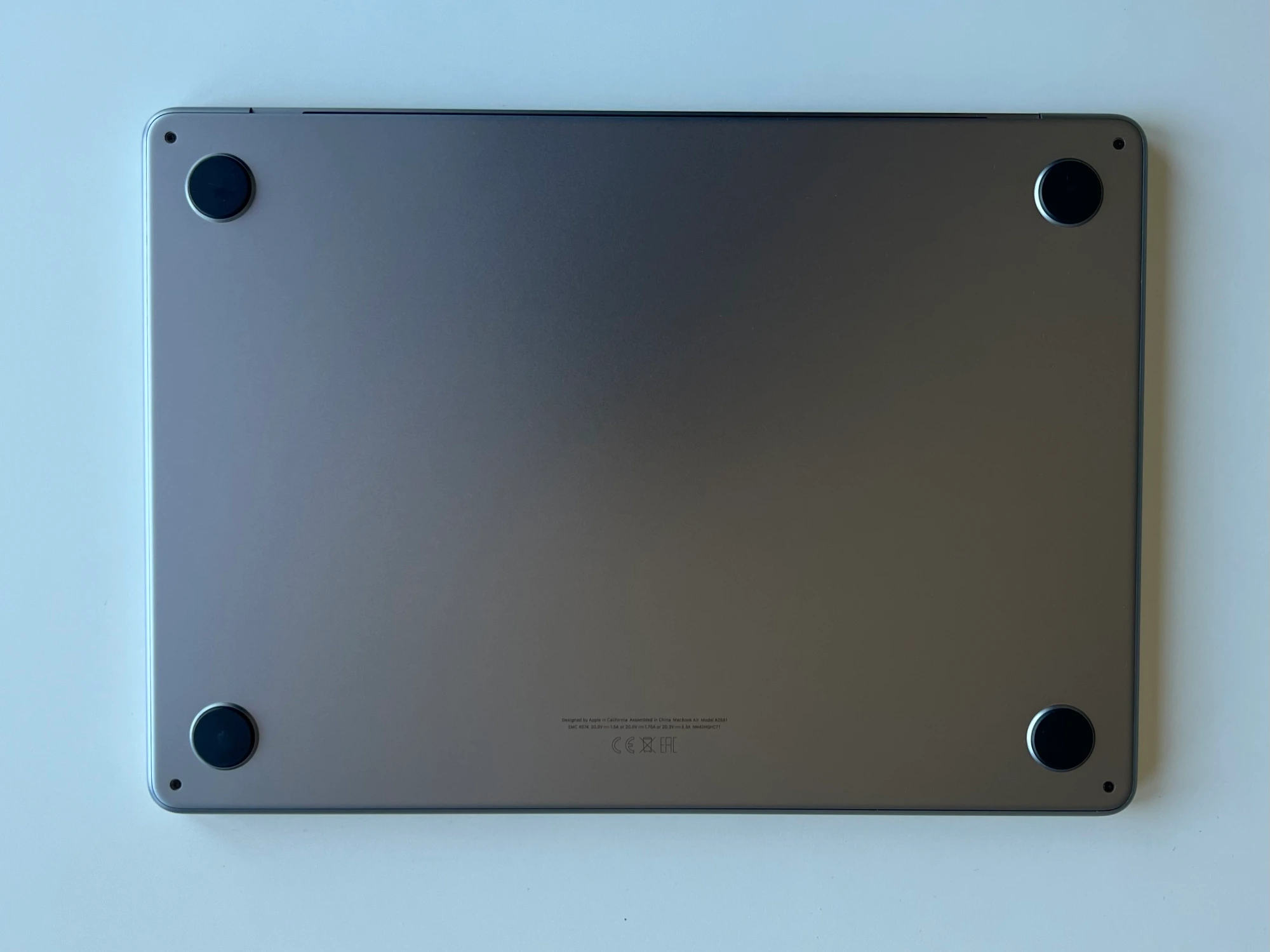 Produktbild Apple MacBook Air – 2022 (13.60", M2, 16 GB, 1000 GB, CH)