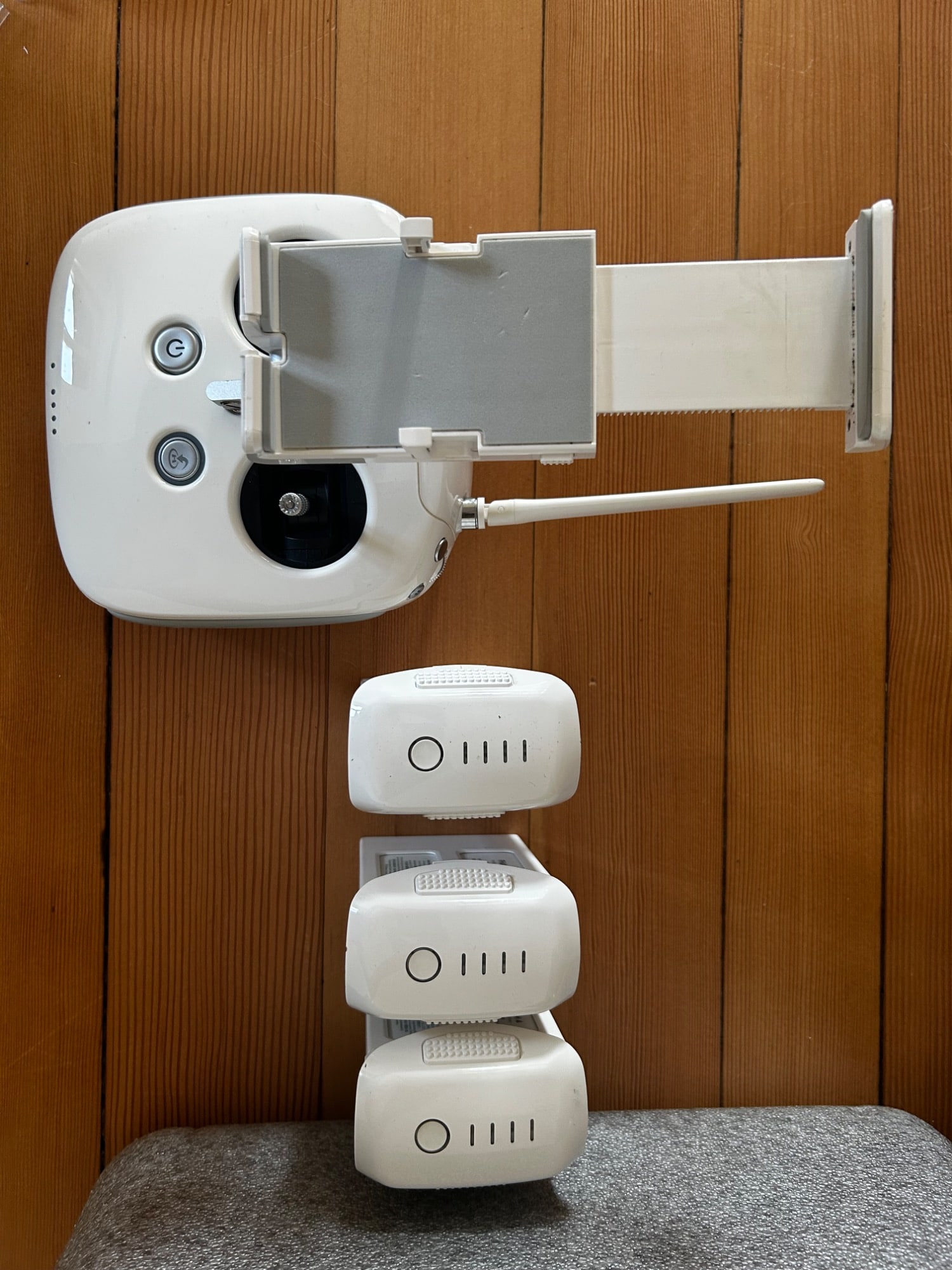Immagine prodotto DJI Phantom 4 Pro (30 min, 1388 g, 20 Mpx)
