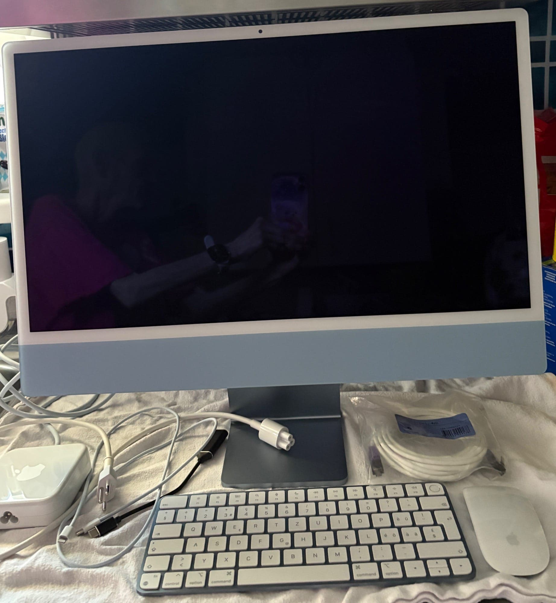 Actual product image Apple iMac – 2021 (M1, 16 GB, 2000 GB)