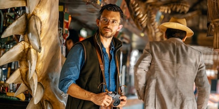 Ob als Schönling in «Bridgerton» oder Paläobiologe in «Jurassic World: Rebirth» – Jonathan Bailey mausert sich zum Hollywood-Star.