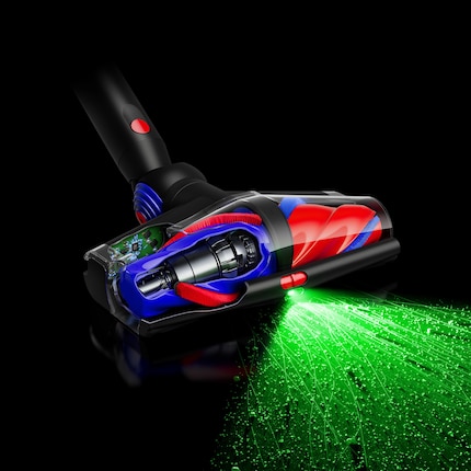 La nouvelle brosse avec le fameux laser vert est plus épaisse à l'intérieur qu'à l'extérieur.