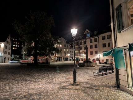 Die Hauptkamera ist top. Auch bei Nacht gefallen mit die Farben gut.