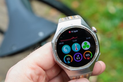 Mit der Watch GT6 Pro lassen sich wochenlang Gesundsdaten erheben.