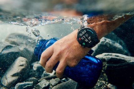 L'orologio sportivo è progettato per fornire orientamento e sicurezza lontano dalla civiltà.
