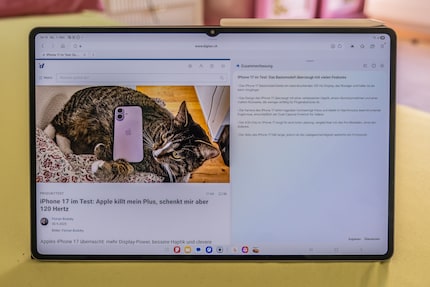 Mit der Browser-KI lasse ich mir Artikel zusammenfassen für einen raschen Überblick.