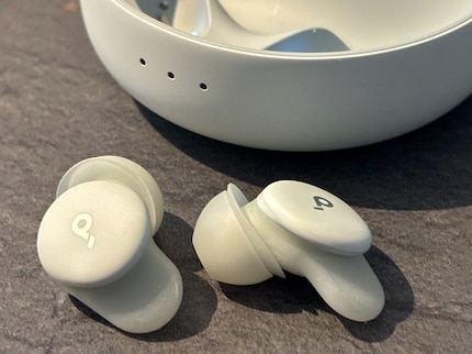 Klein und ganz aufs Schlafen ausgerichtet: So präsentieren sich die Soundcore Sleep A30.