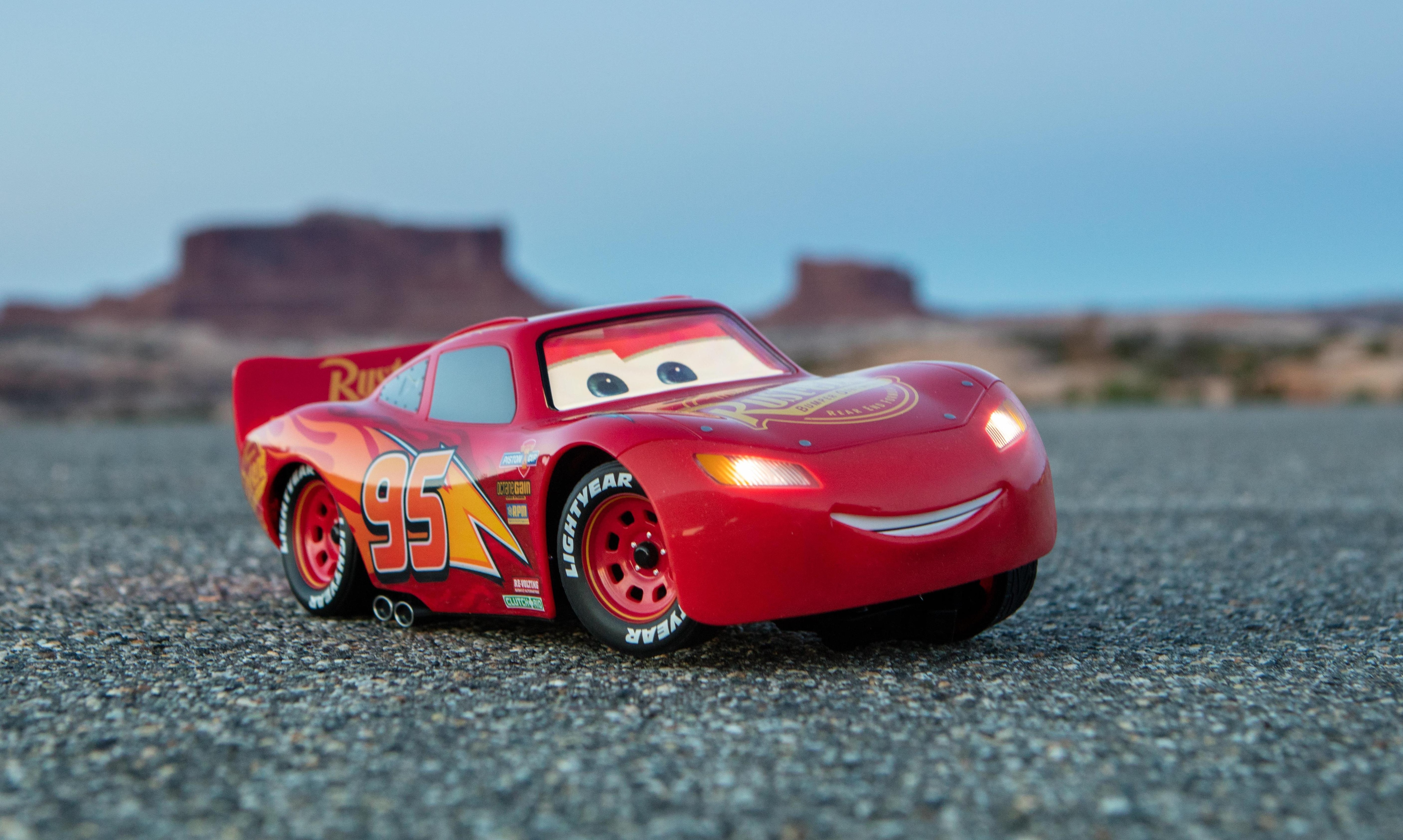 Ultimate lightning mcqueen price deals