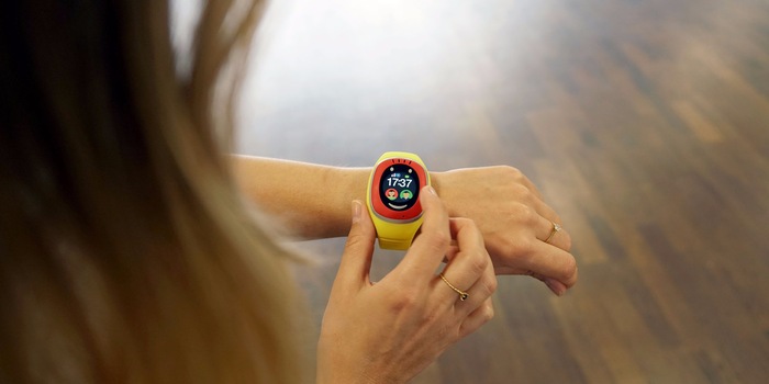 MyKi Watch The Russian anti kidnapping smartwatch Digitec