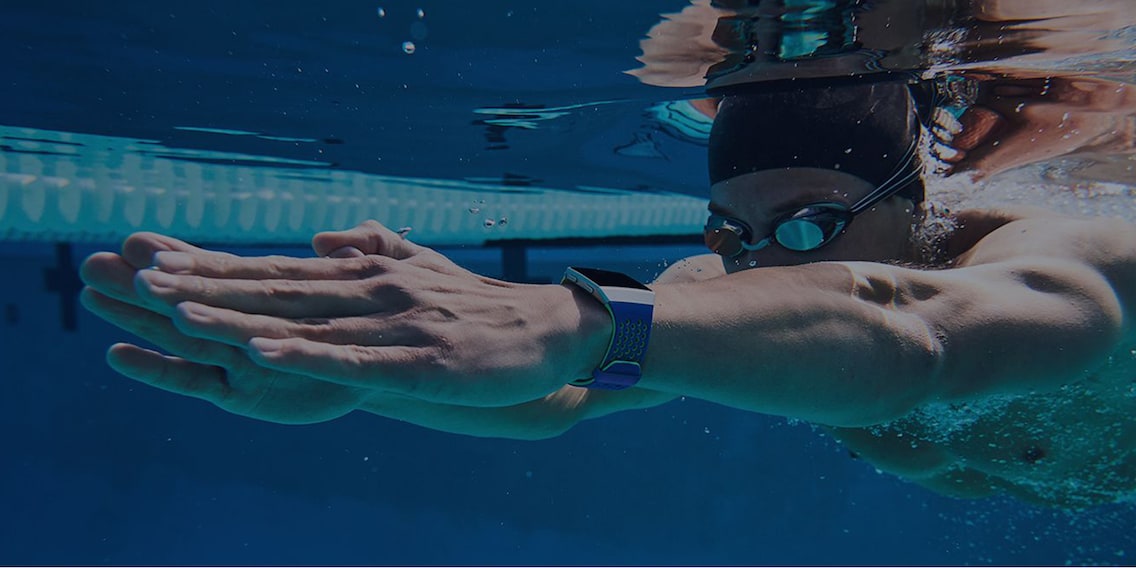 Fitbit bringt ihre erste Smartwatch auf den Markt