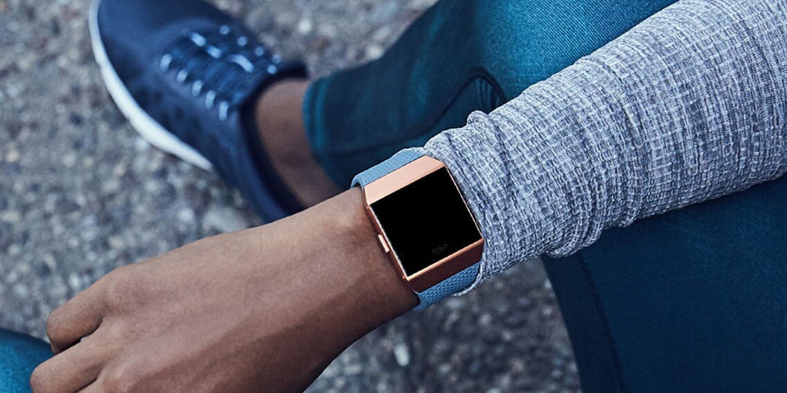 Fitbit bringt ihre erste Smartwatch auf den Markt