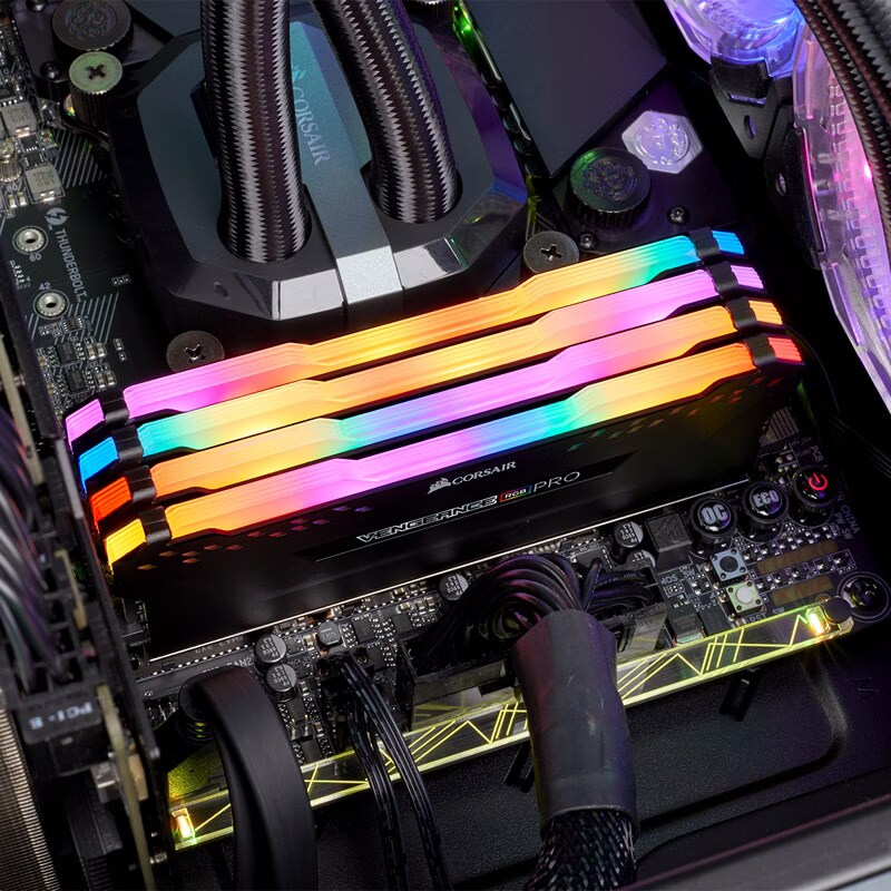 Corsair Vengeance RGB Pro (2 x 32GB, 3200 MHz, DDR4-RAM, DIMM