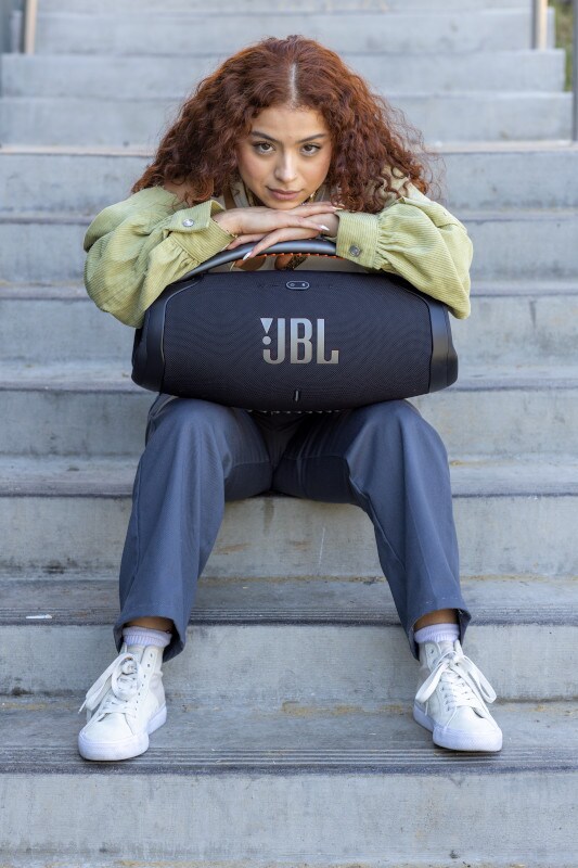 Jbl boombox rucksack clearance