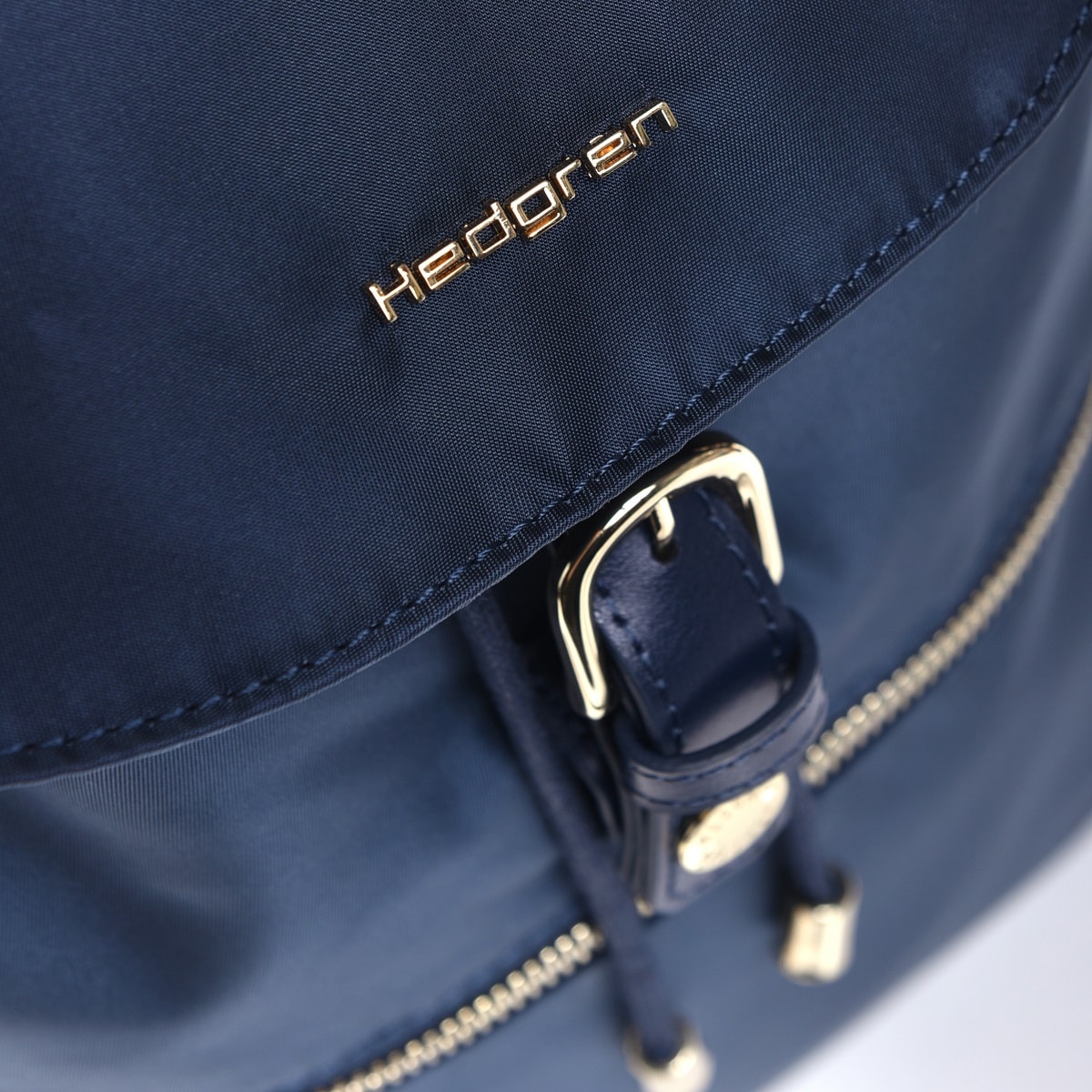 Hedgren Revelation Rucksack mit Flap 10 l kaufen bei Digitec
