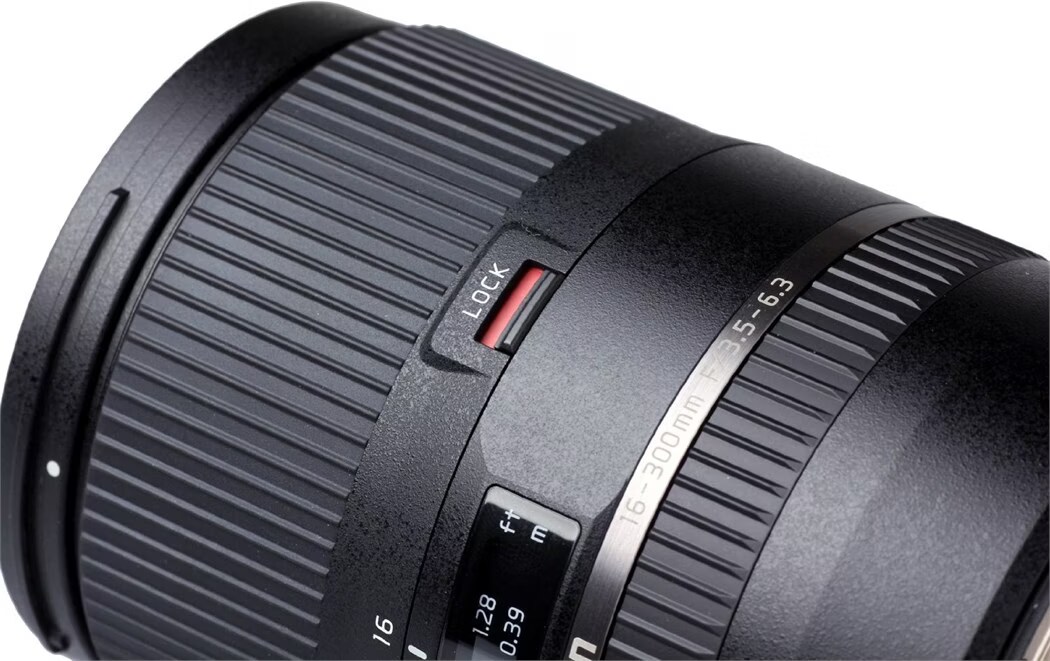 Canon AF 16-300mm f3.5〜f6.3 Di II VC 交換レンズレビュー：16-300mm F/3.5-6.3 Di II VC PZD MACRO