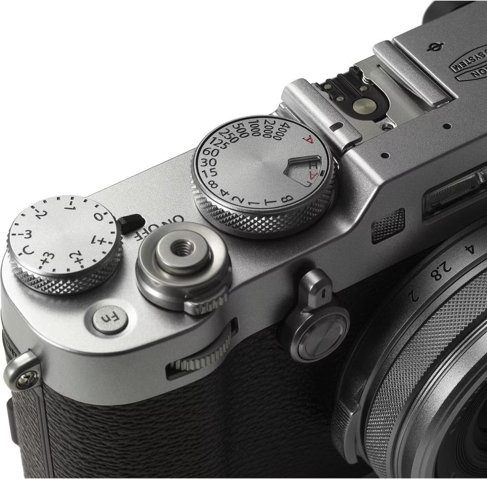 Fujifilm X100f - buy at Digitec