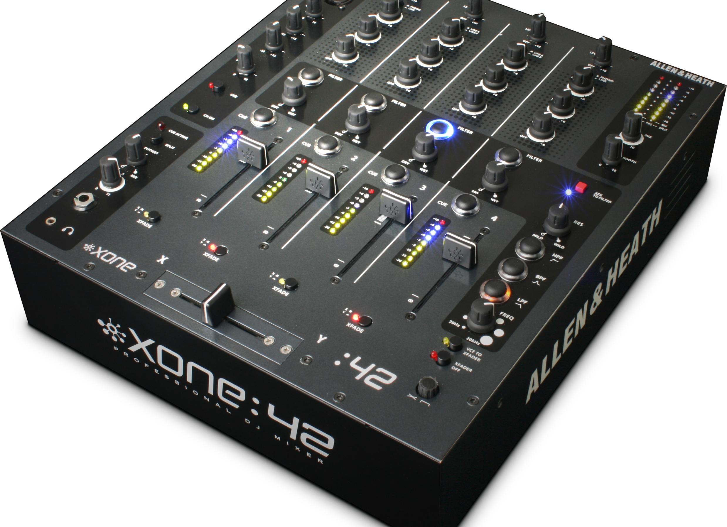 Allen & Heath Xone:42 - buy at Digitec
