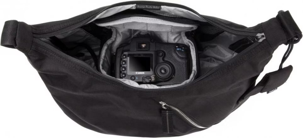 Crumpler Doozie Photo Hobo kaufen bei Digitec